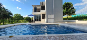 Hermosa Casa en condominio totalmente privada, Olimpo Artemisa